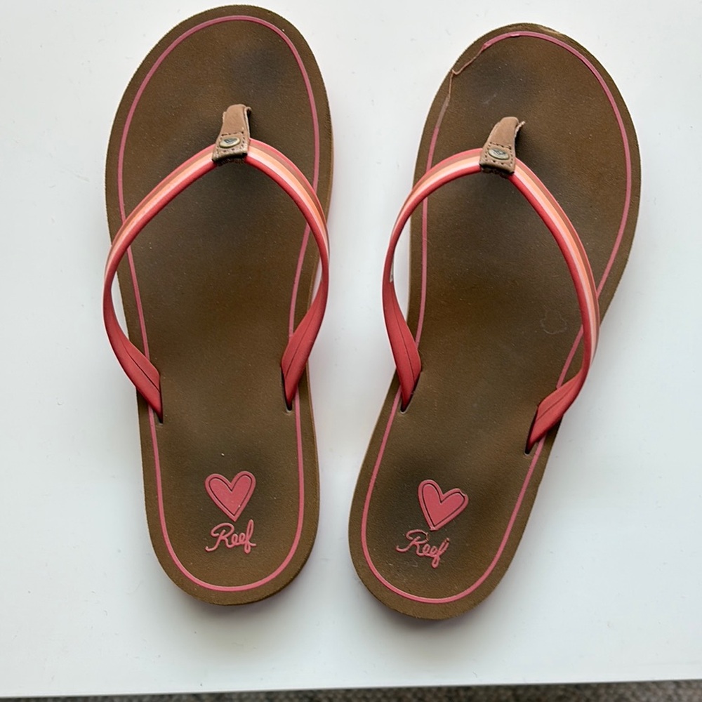 Reef Girl's Brown and Pink Sandal